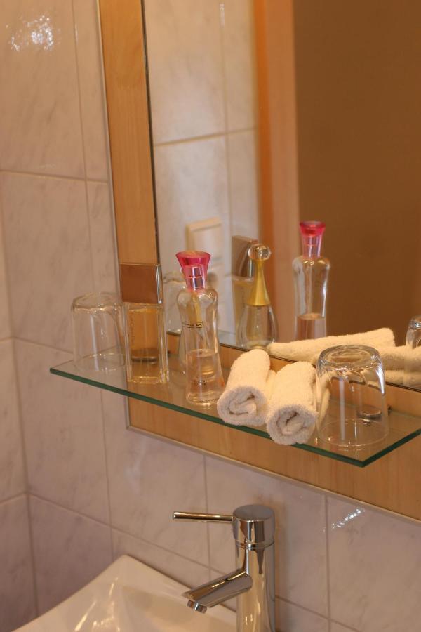 Appartements Enzian 핑켄베르그 외부 사진
